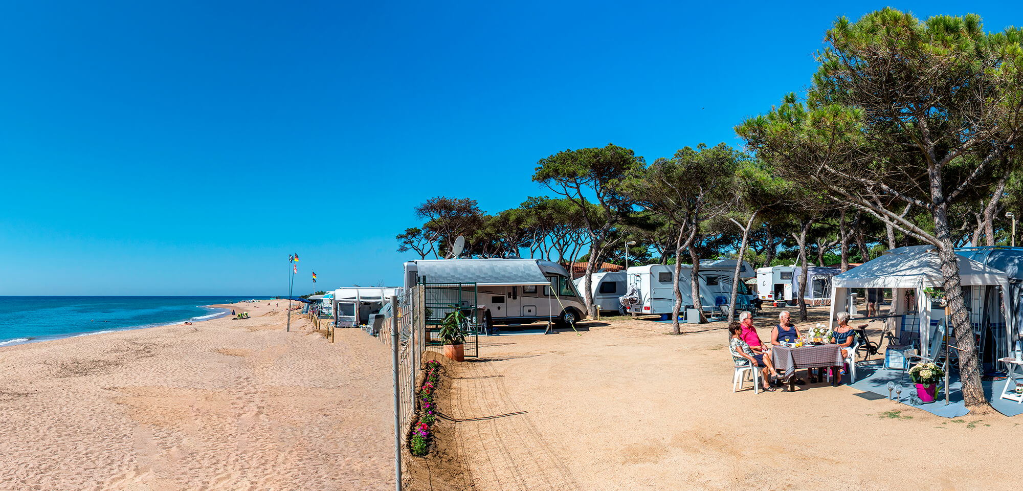Op de loer liggen Kapitein Brie Ongemak Kampeerplaatsen | Direct aan het strand | Costa Brava